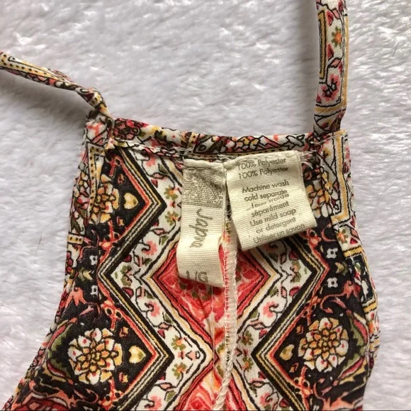 Japna Pattern Racerback Tank Top With Slit on Back - Picture 4 of 6